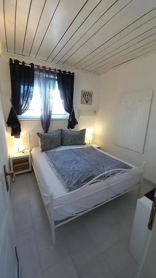 Family Apartments Svob With Pool Novi Vinodolski 0*,  Hırvatistan