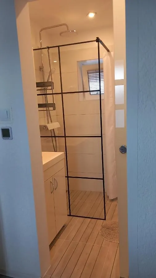 Family Apartments Svob With Pool Novi Vinodolski 0*,