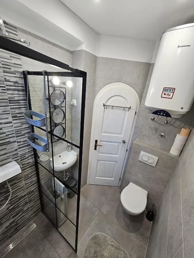 Family Apartments Svob With Pool Novi Vinodolski