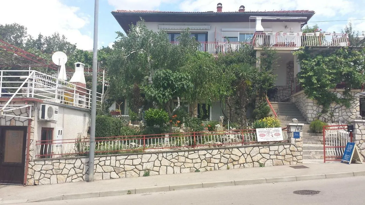 Family Apartments Svob With Pool Novi Vinodolski Hırvatistan